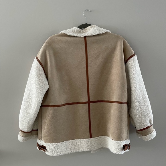 Pretty Little Thing Light Jacket - Picture 3 of 5